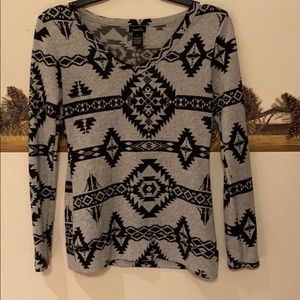 Rue 21 long sleeve top